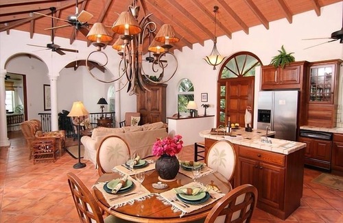 Upper Carolina Villa | HUGE PANORAMIC views over Coral Bay and BVIs! Peaceful. Private. SUNNY pool