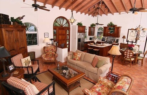 Upper Carolina Villa | HUGE PANORAMIC views over Coral Bay and BVIs! Peaceful. Private. SUNNY pool