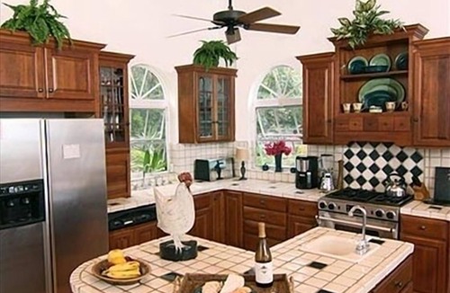 Upper Carolina Villa | HUGE PANORAMIC views over Coral Bay and BVIs! Peaceful. Private. SUNNY pool
