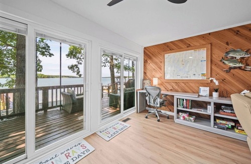Southmont Cabin | Huge Views! | Waterfront | Dock | Kayaks | Firepit