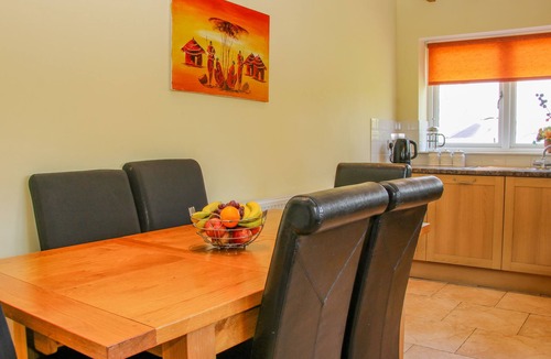 Pontesbury Cottage | HUGLITH FARM, family friendly, luxury holiday cottage in Habberley