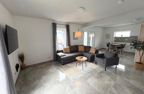 Laudenbach Apartment | HUGOS Design House - ruhig & modern
