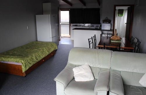 Raurimu House | Hukapapa Accommodation Teina