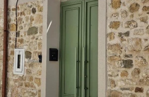 Vlore House | Huma Living