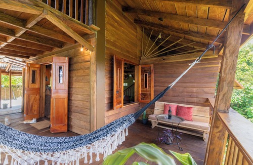 Laudat Cabin | Hummingbird Haven