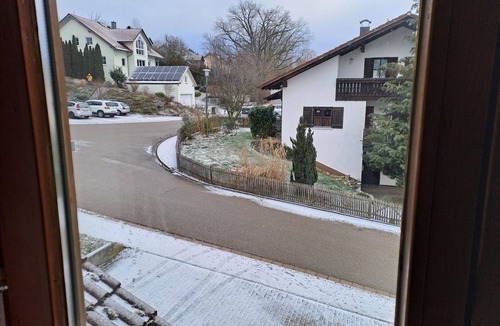Schernfeld Apartment | Hundefreundliche Ferienwohnung 120qm für bis zu 4 Personen