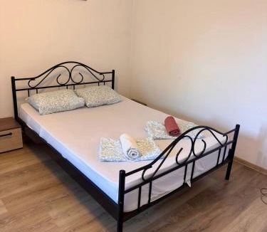 Hunedoara Apartment | Hunedoara Central Stay