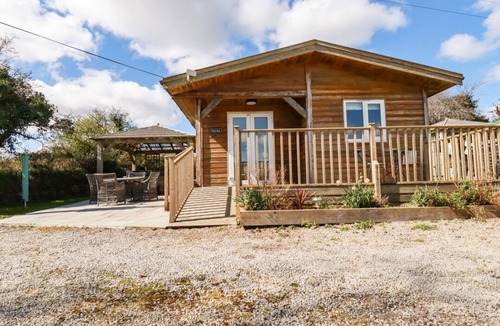 Redruth House | Hunrosa: Charming Home in St Day