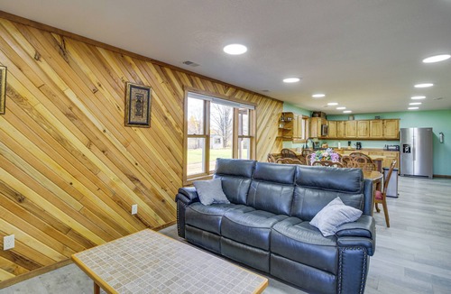 Pequot Lakes House | Hunt, Hike & Explore! Private Home in Pequot Lakes