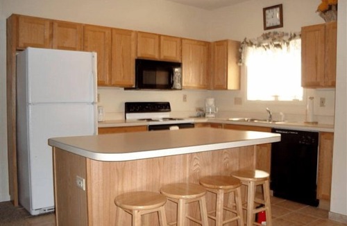 Hunter Condo | Hunter Mountain 1BR Condo | Slopeside Access
