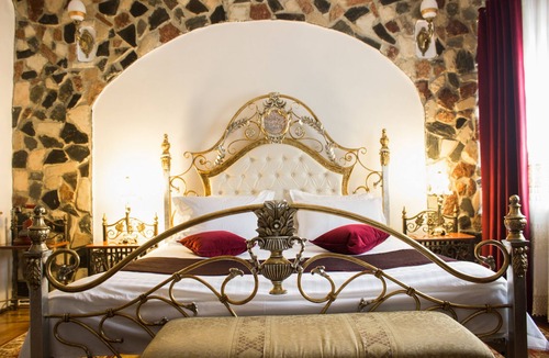 Turda Hotel | Hunter Prince Castle Hotel