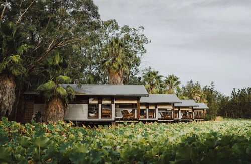Lovedale Villa | Hunter Valley Couples Retreat - Boathouse 4, Bathhouse 4 at Leaves and Fishes