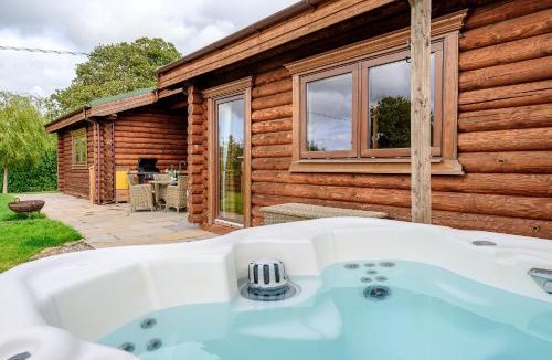 Leyburn House | Hunters Lodge