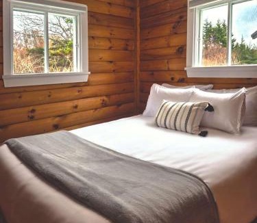 Hunts Point House | Hunts Point Beach Cottages - Cottage #2