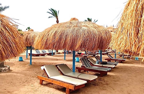 Corniche Road-Dahar Apartment | Hurghada Holiday Studio + Beach