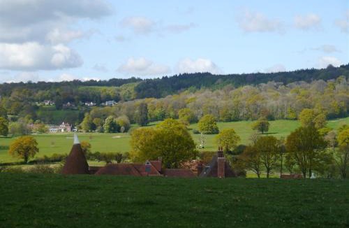 Crockham Hill Bed & Breakfast | Hurst Farm B&B