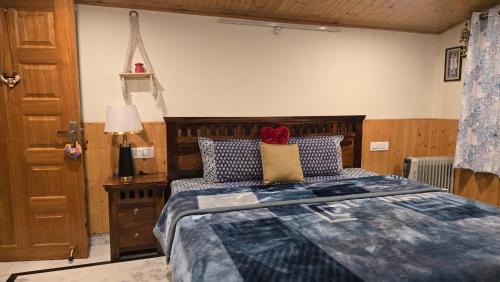 Shimla House | Husnara