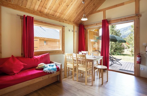 Royat RV Rental | Huttopia Royat