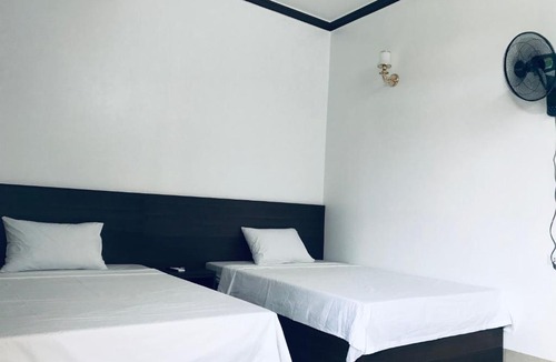 Ha Long Bed & Breakfast | Huyền Khôi