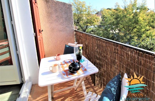 Hyeres Apartment | Hyères-plage Studio Clim cabine-L'ayguade BY HC