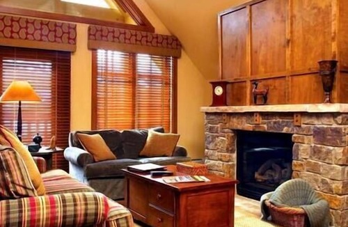Peak 9 Hotel | Hyatt Main St. Station Resort, Hot Tub, Pool