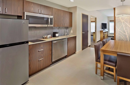 Warwick Hotel | Hyatt Place Warwick/Providence Airport
