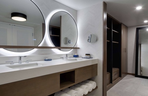 Boston Hotel | Hyatt Regency Boston Harbor