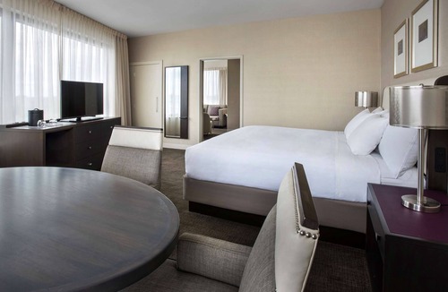 Joffre Hotel | Hyatt Regency Pittsburgh International Airport