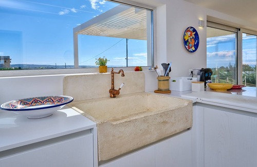 Donnalucata Villa | Hyblea, panoramic villa with pool 2 km from the Donnalucata beach