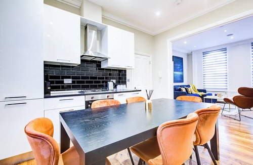 Battersea Apartment | Hybrid Resi - Battersea | 3 Bed Apartment