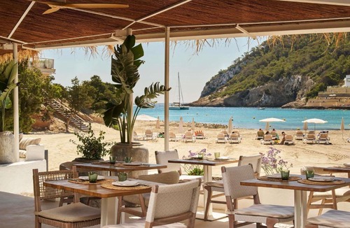 Cala Llonga Hotel | Hyde Ibiza Beach Resort by Accor