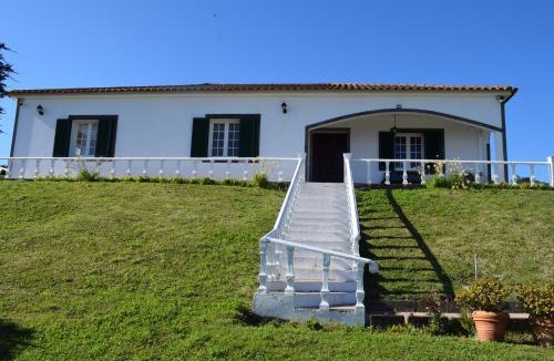 Agua de Pau Villa | Hydrangea House