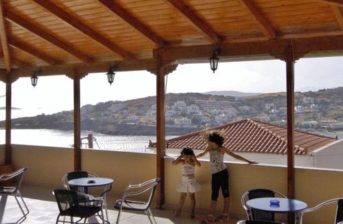 Mpatsi Apartment | Hydroussa Apartments