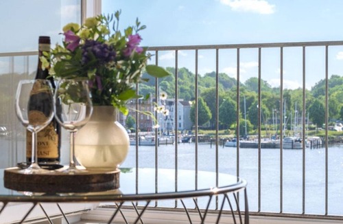 Flensburg Apartment | Hygge Buden - SchiffsKieker Vacation Rental