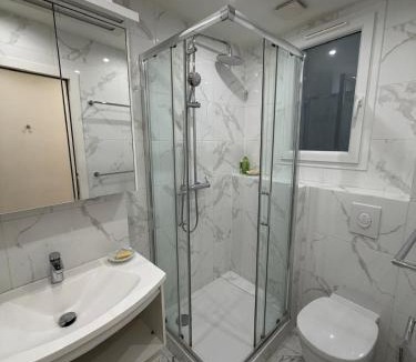 Vernier Apartment | Hypercentre Studio