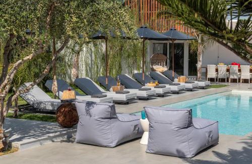 Kavros Apartment | Hypnosis Beachside Villa with Private Heated Pool