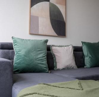 Airdrie Apartment | Hyslop Hideaway