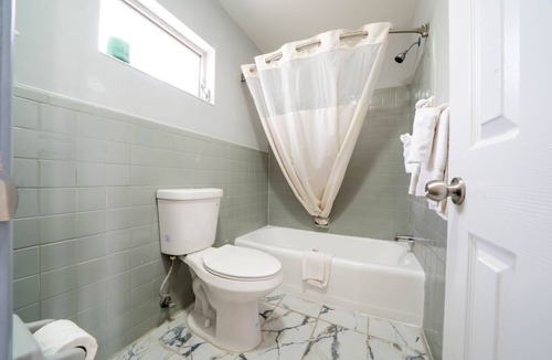Ocala Hotel | I-75 Gateway: Queen Beds, Non-Smoking, 24-Hour Assistance