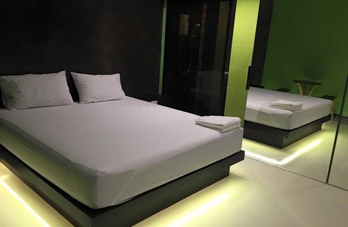 Phitsanulok Hotel | i DUS Resort