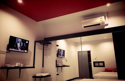 Phitsanulok Hotel | i DUS Resort