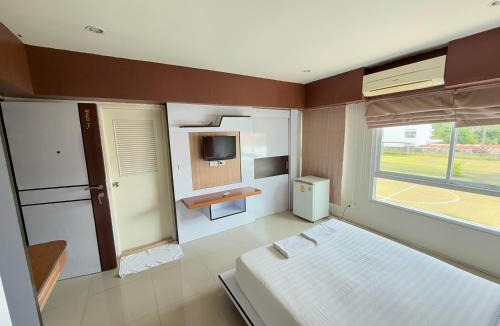 Nai Mueang Hotel | I Garden Place