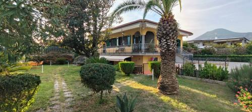 Boscoreale Apartment | I Giardini di Plinio - Elegante e Luminoso.