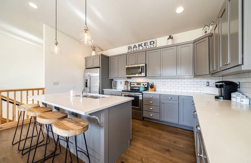 Chelan House | I'm Your Huckleberry at Lake Chelan Lookout Vacation Rentals