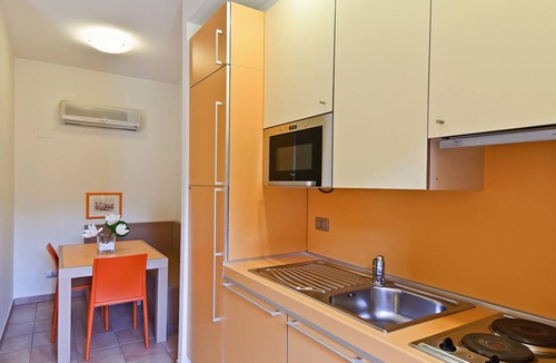 Zona XXX Castel Fusano Apartment | I Triangoli Residence