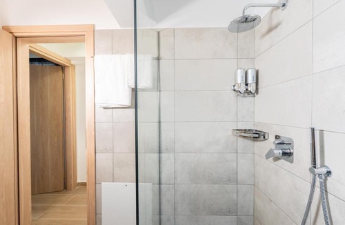 Peristeri Apartment | IAIRA
