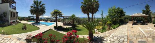 Koropi Hotel | Iakovakis Suites & Spa