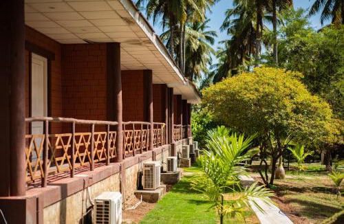 Udumalaipettai Resort | Ibex River Resort, Pollachi