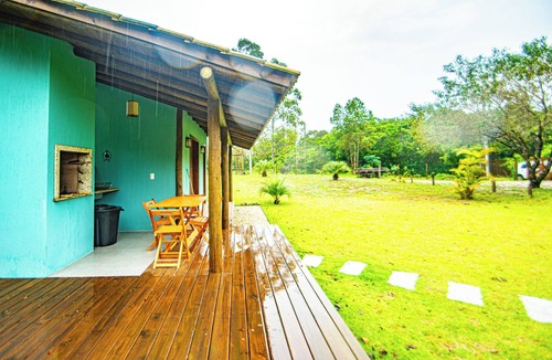 Imbituba Ski Chalet | IbiraCottage Casa Verde em frente a Lagoa RS5981