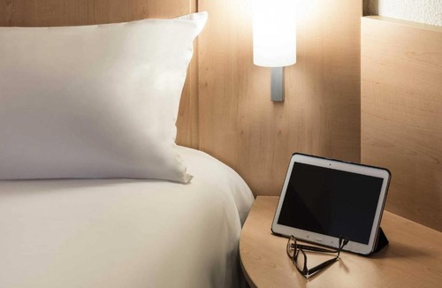 Downtown Angers Hotel | Ibis Angers Centre Château