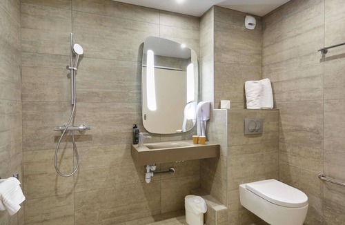 Ambilly Hotel | ibis Annemasse